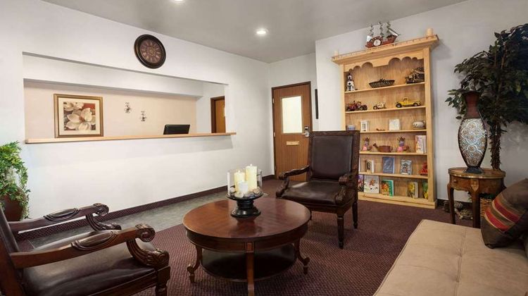 Travelodge Elko Lobby