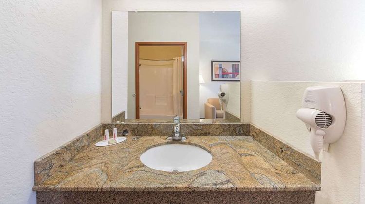 Super 8 Abilene South Room