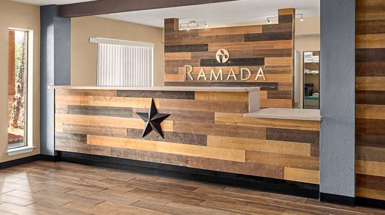 Ramada San Antonio/Near SeaWorld Lobby