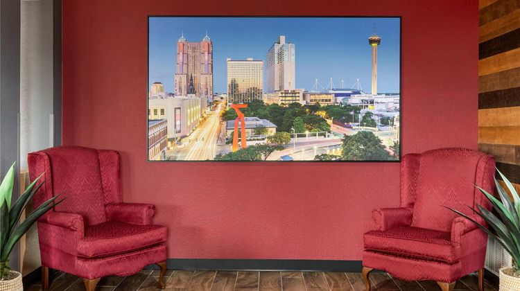 Ramada San Antonio/Near SeaWorld Lobby
