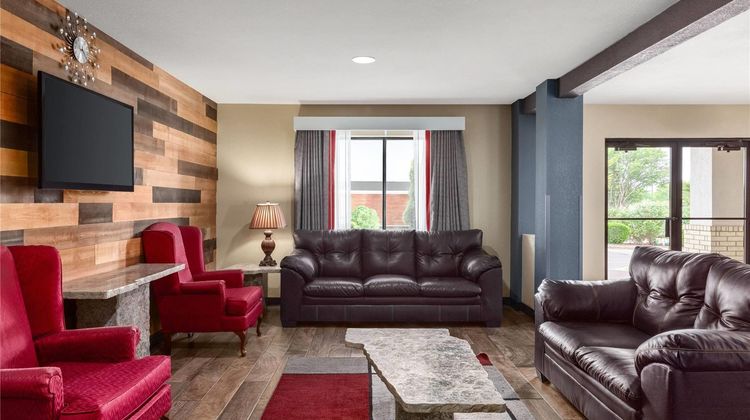Ramada San Antonio/Near SeaWorld Lobby