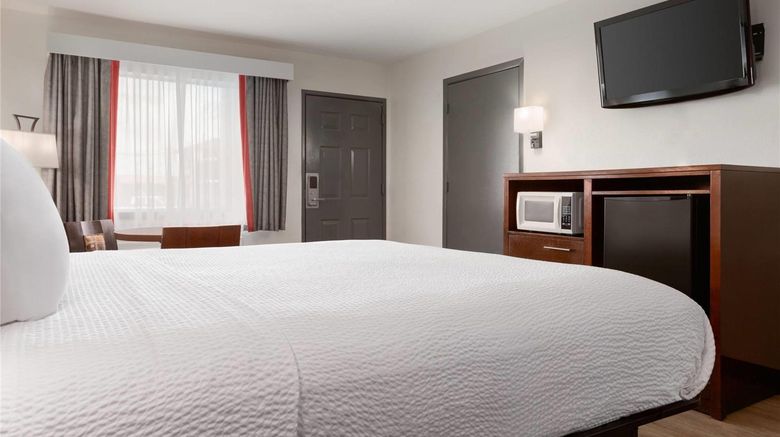 <b>Ramada San Antonio/Near SeaWorld Room</b>. Images powered by <a href="https://iceportal.shijigroup.com/" title="IcePortal" target="_blank">IcePortal</a>.