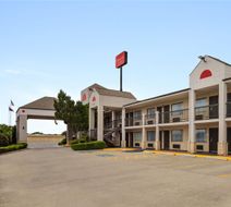 Ramada San Antonio/Near SeaWorld Exterior