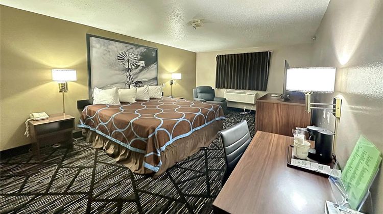 Super 8 Sisseton Room