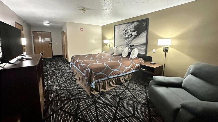 Super 8 Sisseton Room