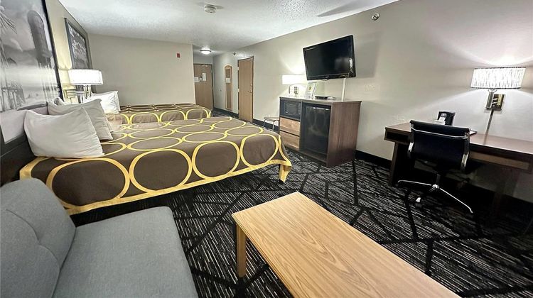 Super 8 Sisseton Room
