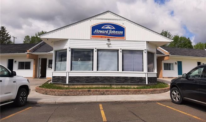 Howard Johnson Inn Woodstock Exterior
