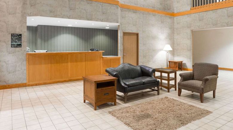 <b>Super 8 Columbia East Lobby</b>. Images powered by <a href="https://iceportal.shijigroup.com/" title="IcePortal" target="_blank">IcePortal</a>.