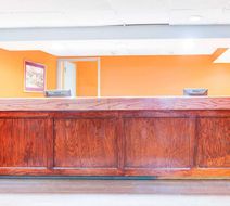 Days Inn Greenville MS Lobby