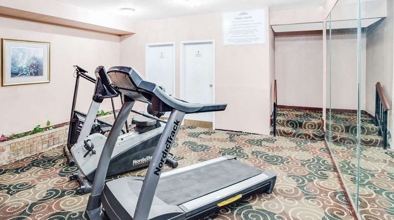 <b>Days Inn Greenville MS Health</b>. Images powered by <a href="https://iceportal.shijigroup.com/" title="IcePortal" target="_blank">IcePortal</a>.
