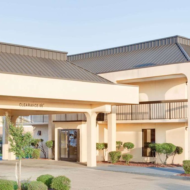 Days Inn Greenville MS