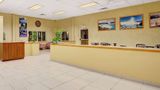 Days Inn & Suites Niagara Falls/Buffalo Lobby