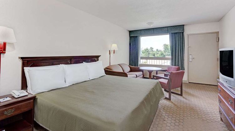 Travelodge Williamsburg Colonial Area Room