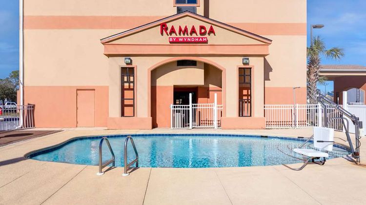 Ramada Panama City Pool