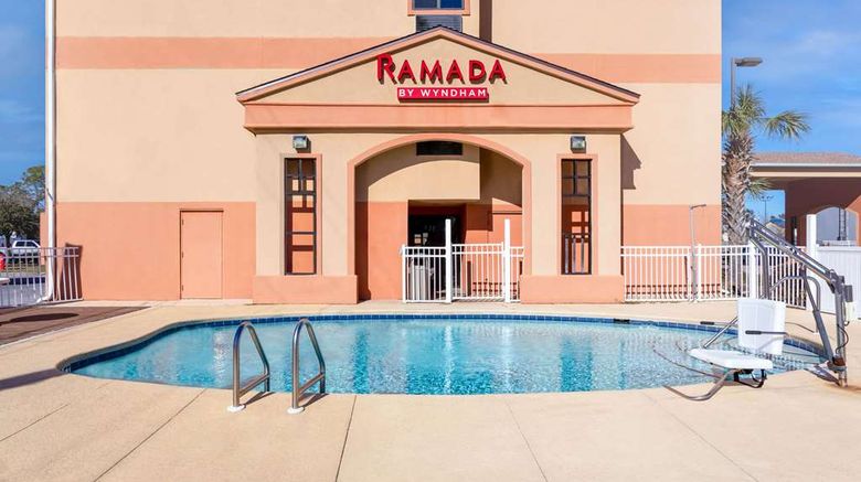 <b>Ramada Panama City Pool</b>. Images powered by <a href="https://iceportal.shijigroup.com/" title="IcePortal" target="_blank">IcePortal</a>.