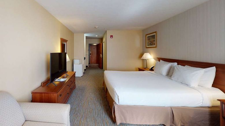 <b>Ramada Strasburg Room</b>. Images powered by <a href="https://iceportal.shijigroup.com/" title="IcePortal" target="_blank">IcePortal</a>.