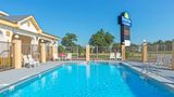 Days Inn & Suites Osceola Pool