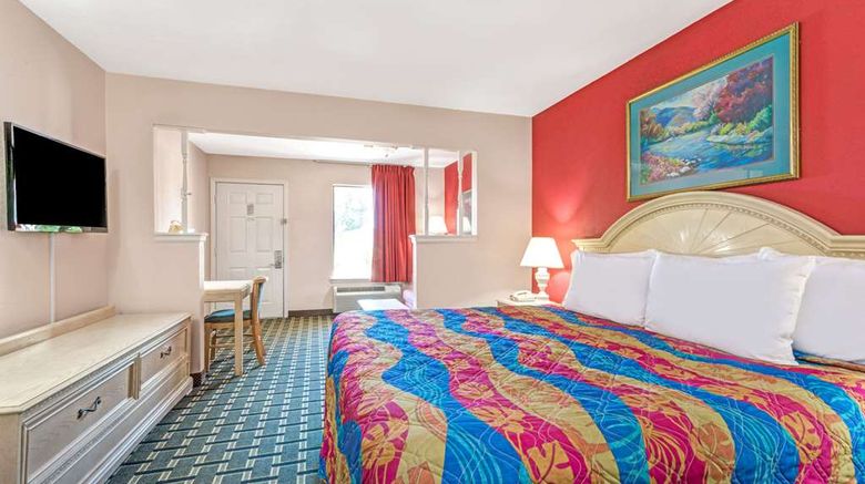 <b>Days Inn & Suites Osceola Room</b>. Images powered by <a href="https://iceportal.shijigroup.com/" title="IcePortal" target="_blank">IcePortal</a>.