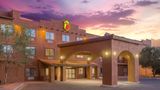 Super 8 Page/Lake Powell Exterior