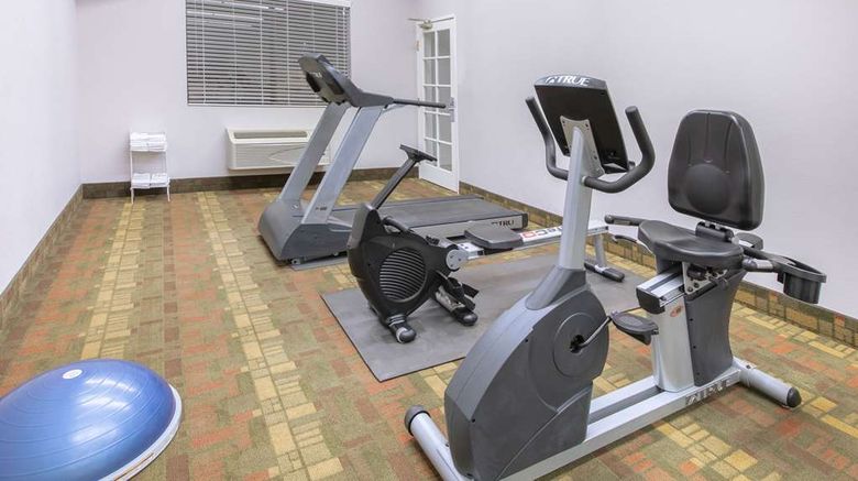 <b>Super 8 Page/Lake Powell Health</b>. Images powered by <a href="https://iceportal.shijigroup.com/" title="IcePortal" target="_blank">IcePortal</a>.