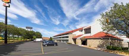Super 8 Fort Mitchell/Cinci OH Downtown Exterior