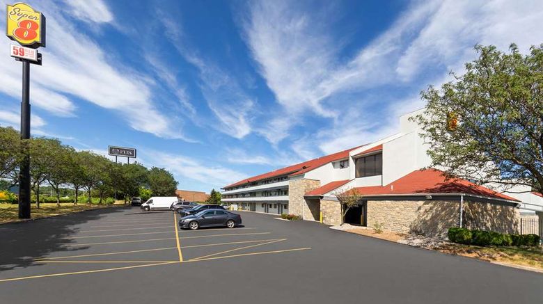 <b>Super 8 Fort Mitchell/Cinci OH Downtown Exterior</b>. Images powered by <a href="https://iceportal.shijigroup.com/" title="IcePortal" target="_blank">IcePortal</a>.