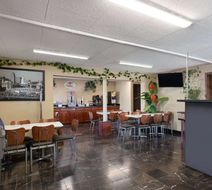 Super 8 Fort Mitchell/Cinci OH Downtown Lobby