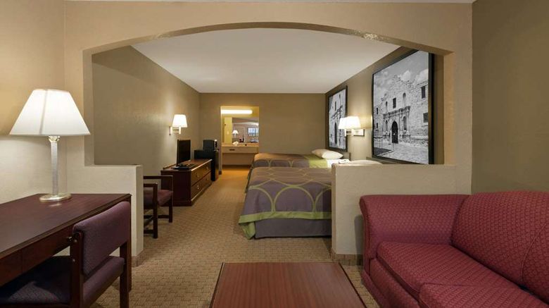<b>Super 8 San Antonio/Riverwalk Area Suite</b>. Images powered by <a href="https://iceportal.shijigroup.com/" title="IcePortal" target="_blank">IcePortal</a>.