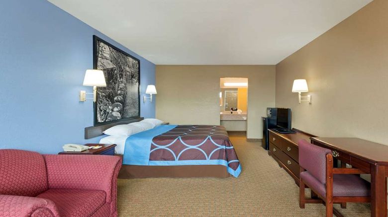 <b>Super 8 San Antonio/Riverwalk Area Room</b>. Images powered by <a href="https://iceportal.shijigroup.com/" title="IcePortal" target="_blank">IcePortal</a>.