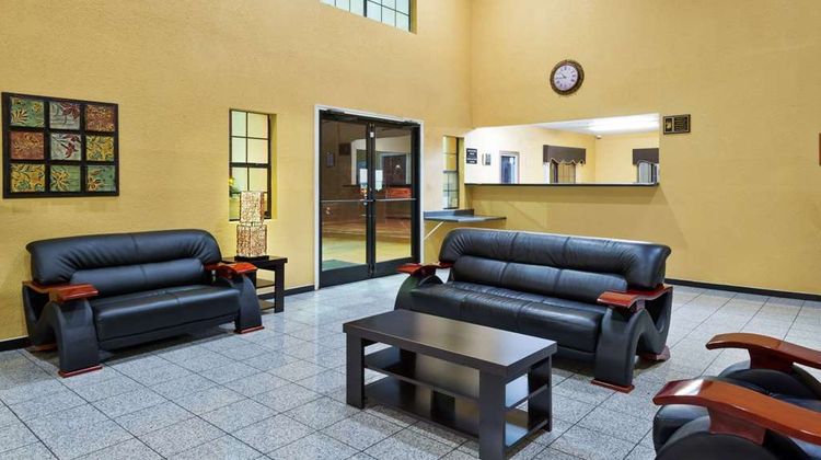 Super 8 San Antonio/Riverwalk Area Lobby