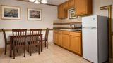 Baymont Inn & Suites Des Moines North Suite