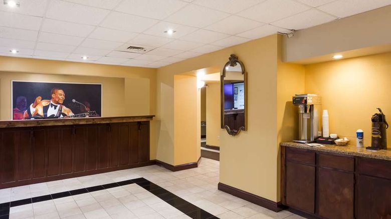 <b>Super 8 Indianola Lobby</b>. Images powered by <a href="https://iceportal.shijigroup.com/" title="IcePortal" target="_blank">IcePortal</a>.