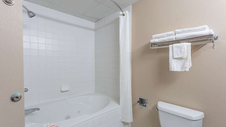 <b>Super 8 Indianola Room</b>. Images powered by <a href="https://iceportal.shijigroup.com/" title="IcePortal" target="_blank">IcePortal</a>.