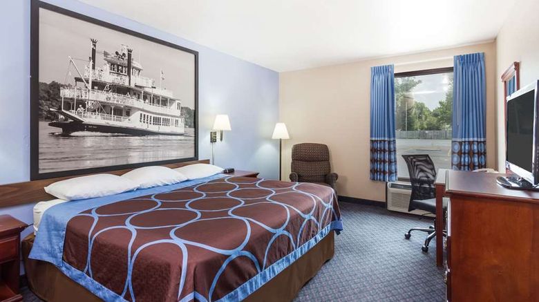 <b>Super 8 Indianola Room</b>. Images powered by <a href="https://iceportal.shijigroup.com/" title="IcePortal" target="_blank">IcePortal</a>.