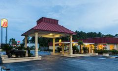 Super 8 Hardeeville