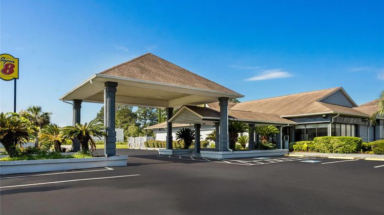 Super 8 Hardeeville Exterior