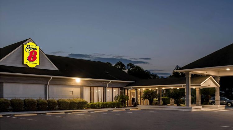 Super 8 Hardeeville Exterior