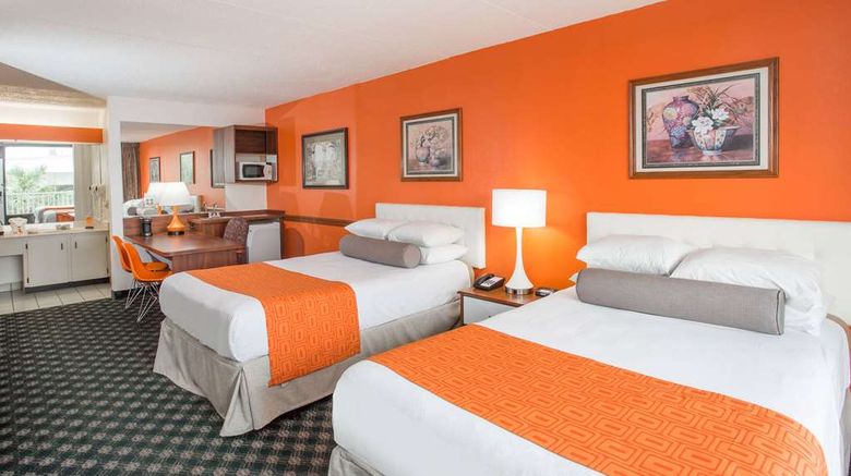 <b>Howard Johnson Inn and Suites Clearwater Room</b>. Images powered by <a href="https://iceportal.shijigroup.com/" title="IcePortal" target="_blank">IcePortal</a>.