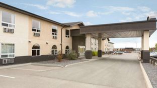 Days Inn and Suites Thompson