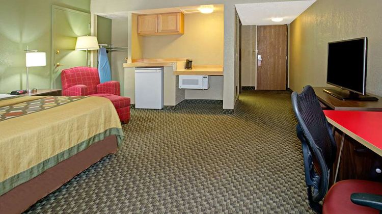 Super 8 Wheat Ridge/Denver West Room