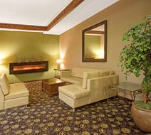 Super 8 Wheat Ridge/Denver West Lobby