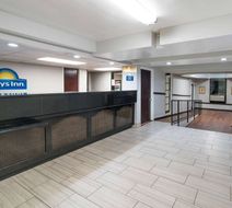 Days Inn Goodlettsville Lobby