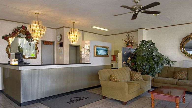 <b>Days Inn Atlantic City Beachblock Lobby</b>. Images powered by <a href="https://iceportal.shijigroup.com/" title="IcePortal" target="_blank">IcePortal</a>.