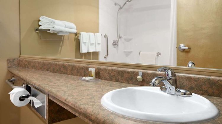 Days Inn Estevan Room