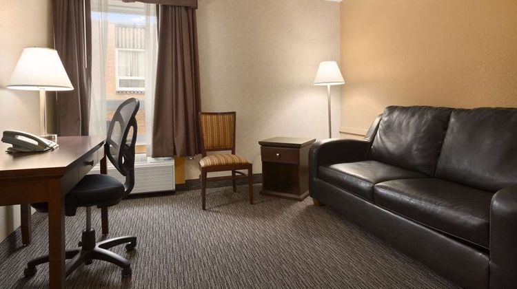 Days Inn Estevan Suite