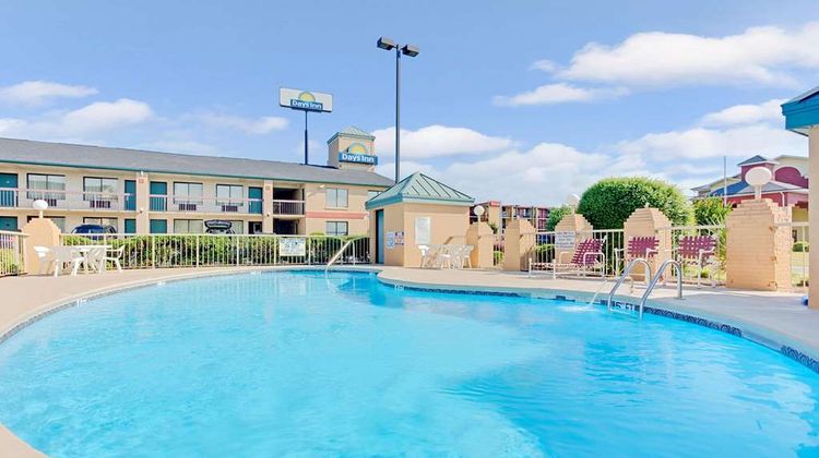 Days Inn Rock Hill Pool