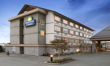 Days Inn & Suites Langley