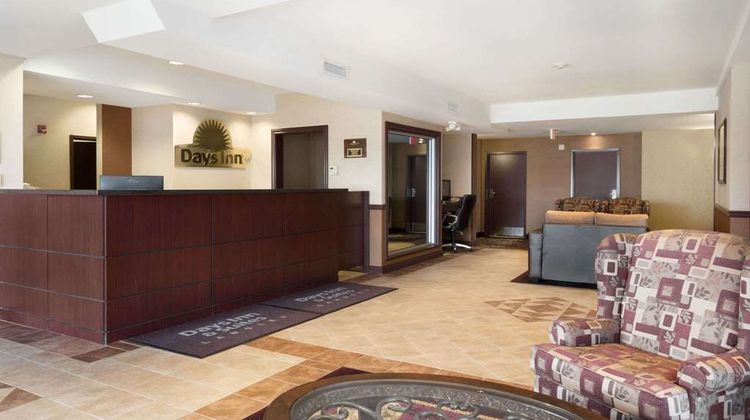 Days Inn & Suites Langley Lobby