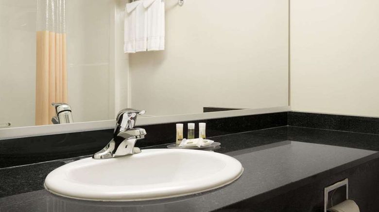 <b>Days Inn & Suites Langley Room</b>. Images powered by <a href="https://iceportal.shijigroup.com/" title="IcePortal" target="_blank">IcePortal</a>.