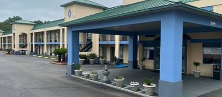 Days Inn Greenville Exterior